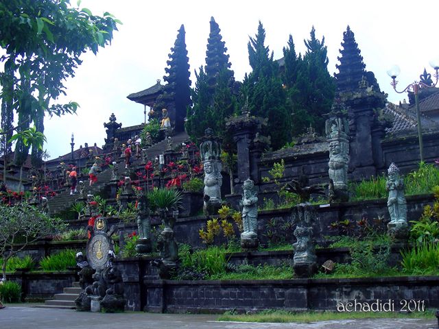 Bali-Besakih Bali-Besakih